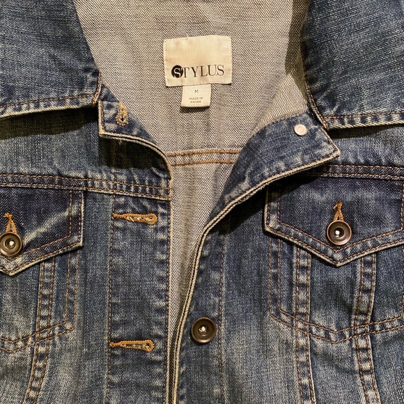 Jean jacket - Picture 3 of 5